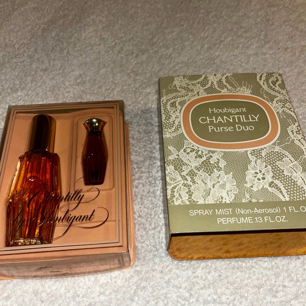 Vintage Houbigant Chantilly Purse Duo